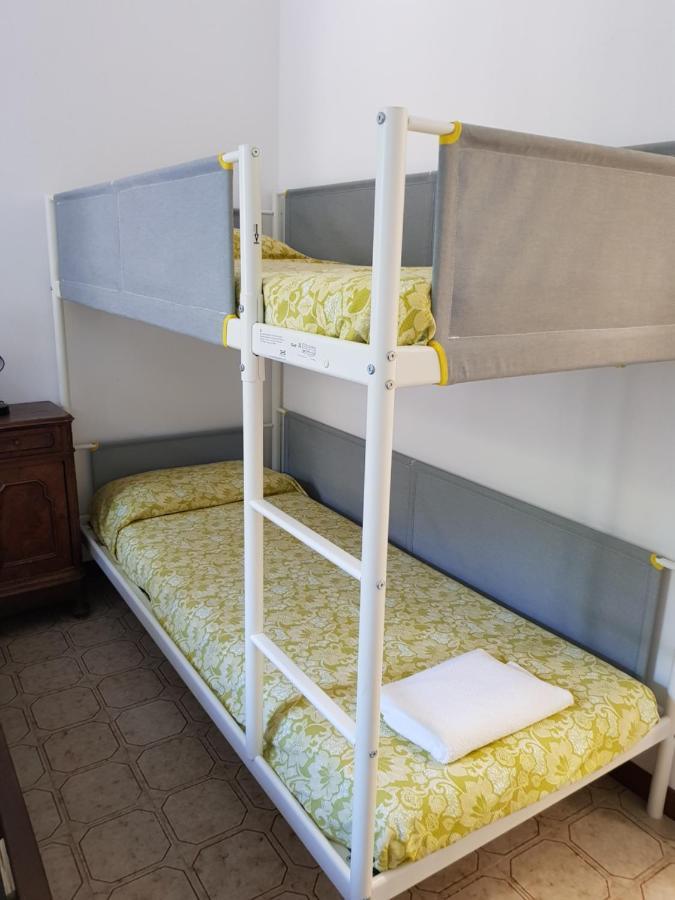 Terrace & Parking - Holiday Home Near Fegina Beach Monterosso al Mare Extérieur photo