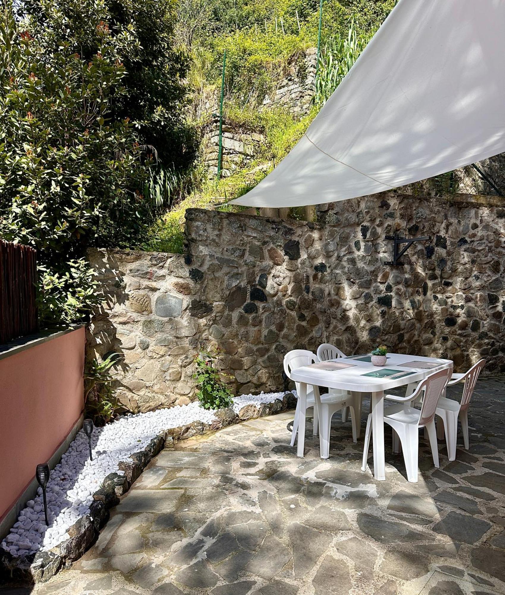 Terrace & Parking - Holiday Home Near Fegina Beach Monterosso al Mare Extérieur photo
