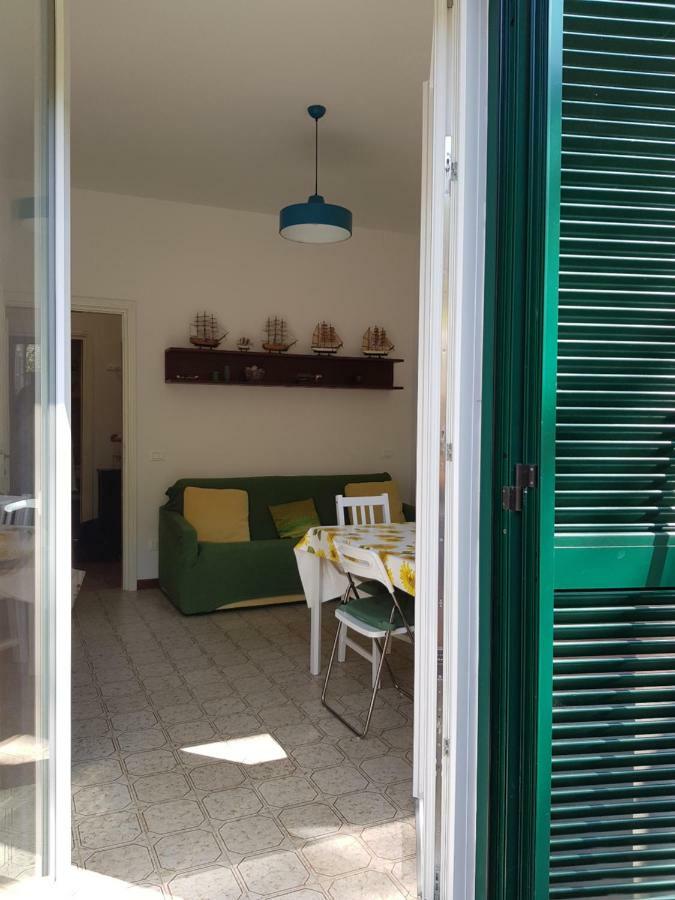 Terrace & Parking - Holiday Home Near Fegina Beach Monterosso al Mare Extérieur photo